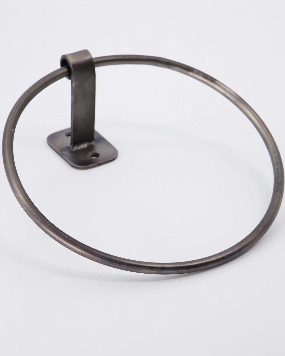 Pati dvieļu turētājs (apaļš)