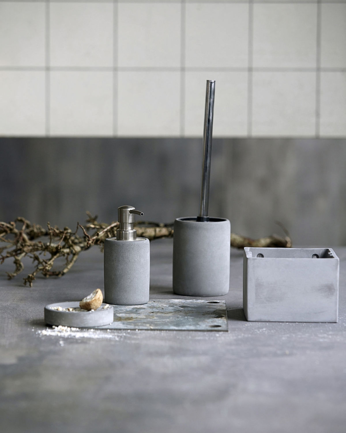Cement tualetes birste
