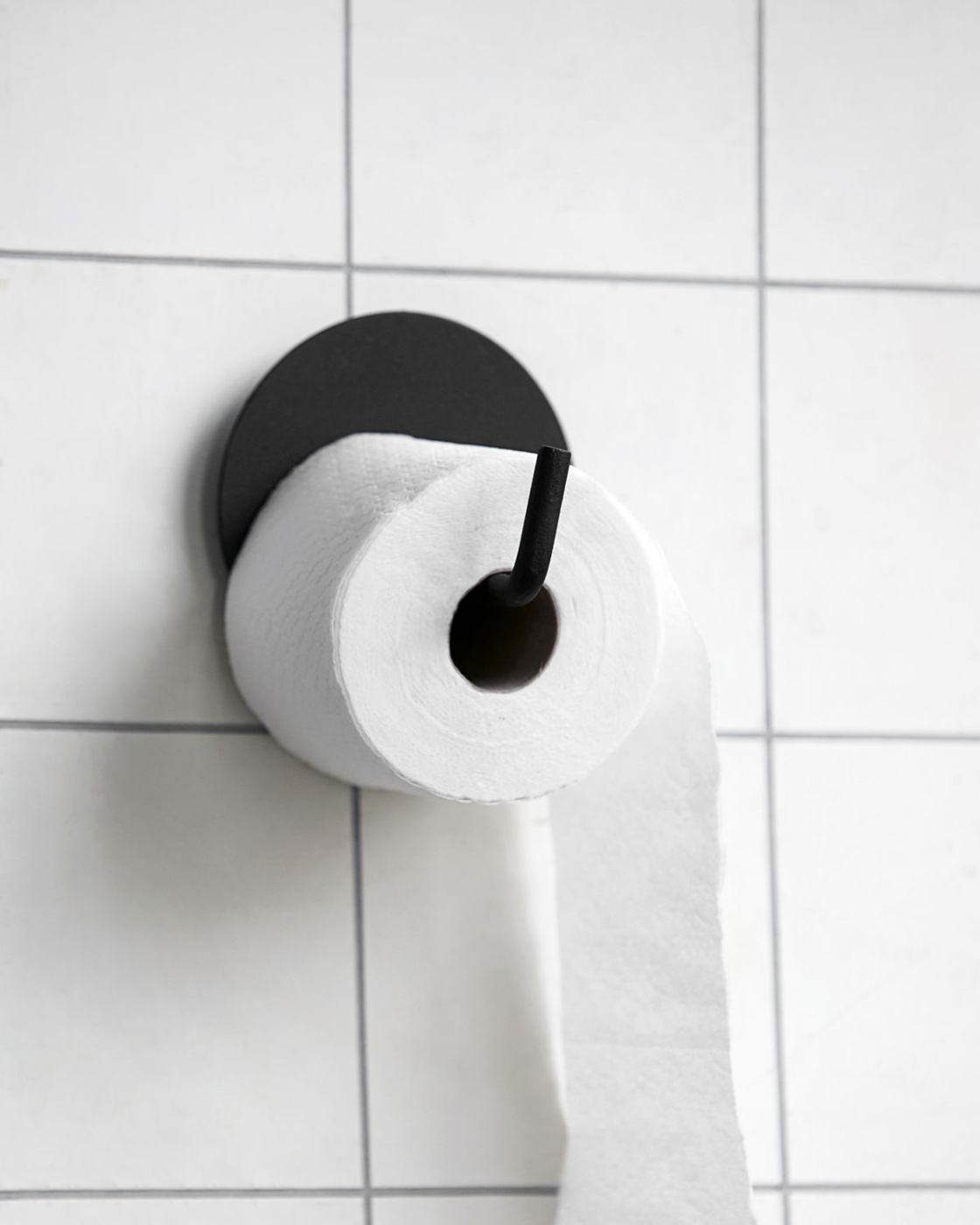 Toilet paper holder, Text