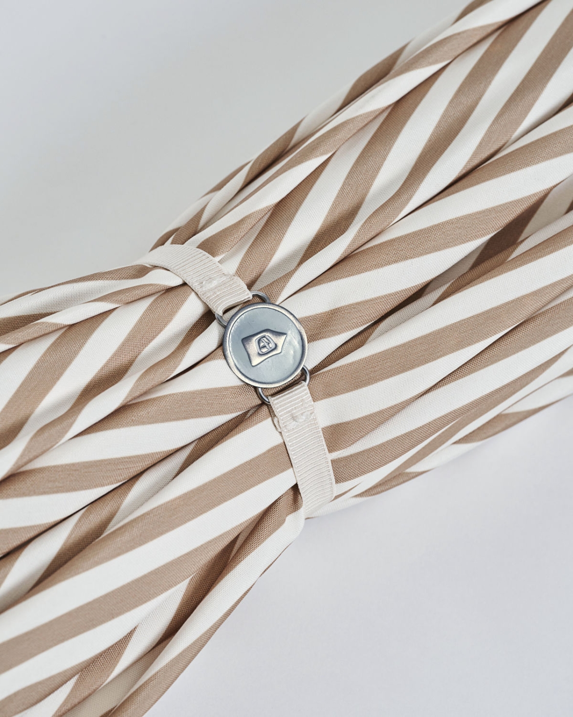 Umbra dārza saulessargs