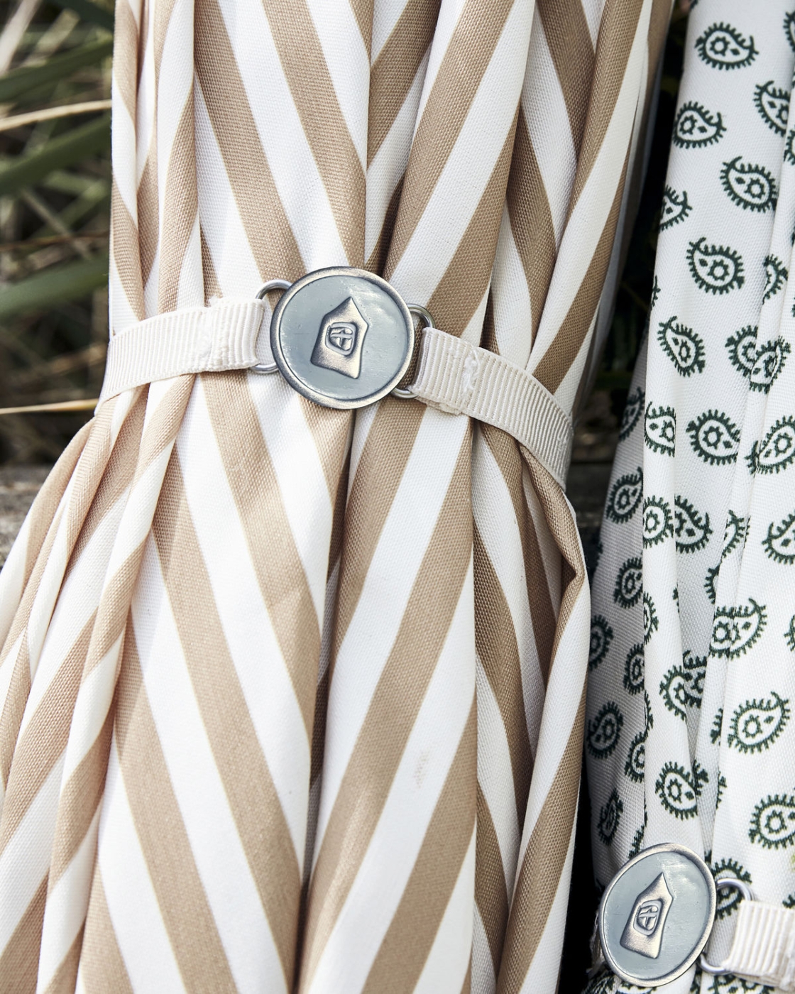 Umbra dārza saulessargs