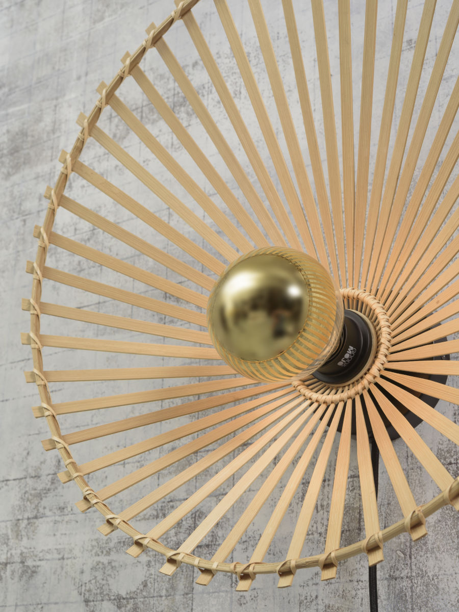 Asimetriska sienas lampa Bromo