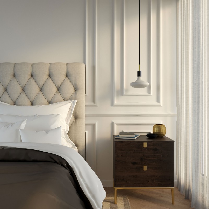 Piekaramā lampa ar metāla detaļām